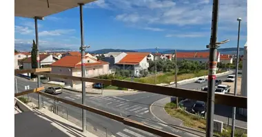 Apartamento 2 habitaciones en Kastel Novi, Croacia