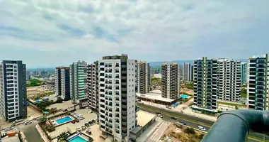 Квартира 5 комнат в Мезитли, Турция