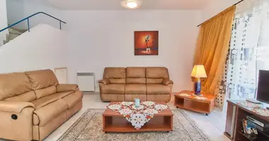Casa 3 habitaciones en Pafos, Chipre