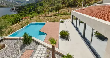 Villa 4 rooms with parking, with Balcony, with Air conditioner in Kotor, Montenegro