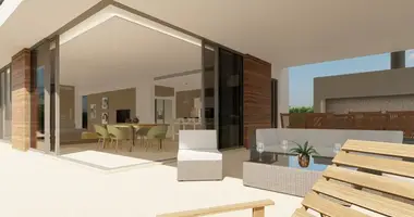 Haus 4 Schlafzimmer in Oroklini, Zypern