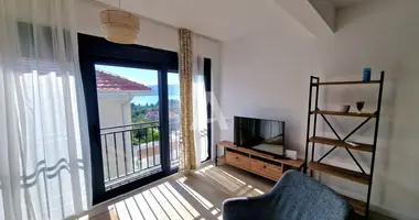 Apartamento 2 habitaciones en Tivat, Montenegro