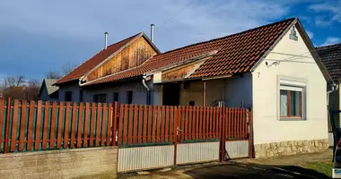 3 room house in St. Lawrence, Hungary