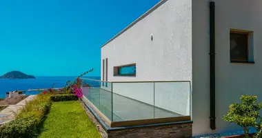 Villa 4 chambres avec Balcon, avec Climatiseur, avec Vue sur la mer dans Derekoey, Turquie