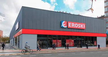 Propiedad comercial 514 m² en Madrid, Španjolska