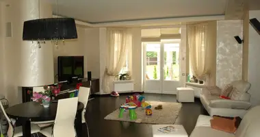 Townhouse 4 bedrooms in Carnikavas pagasts, Latvia