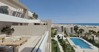 3 bedroom apartment in Estepona, Spain