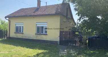 Dom 2 pokoi w Jaszkarajeno, Węgry