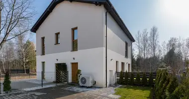 Casa 3 habitaciones en Sadowa, Polonia