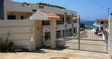 Adosado Adosado 3 habitaciones con aparcamiento, con Aire acondicionado, con Vistas al mar en Zambrone, Italia