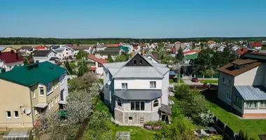 Casa en Kalodziscanski sielski Saviet, Bielorrusia