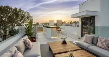 Villa  mit Meerblick, mit Schwimmbad, mit Garage in San Pedro de Alcantara, Spanien