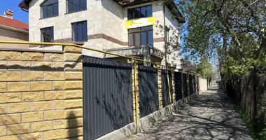 6 room house in Odesa, Ukraine