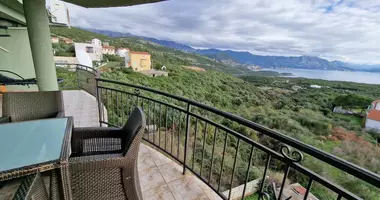 2 bedroom apartment with parking, with Sea view in Montenegro