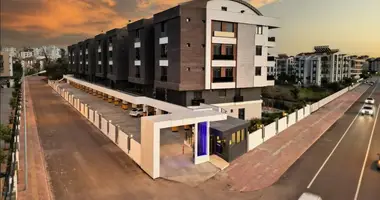 Apartamento 4 habitaciones en Muratpasa, Turquía