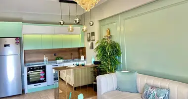 2 bedroom apartment in Mezitli, Turkey