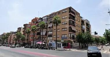 Mieszkanie 3 pokoi w Benidorm, Hiszpania