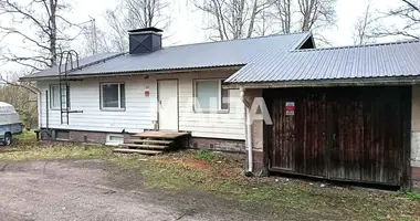 Propriété commerciale 213 m² dans Nurmijarvi, Finlande