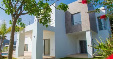 Villa  avec Climatiseur, avec Terrasse, avec Garage dans Benahavis, Espagne