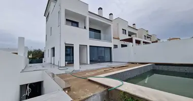 Haus 4 Schlafzimmer in Montenegro, Portugal