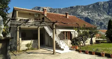 Wohnung in Kotor, Montenegro