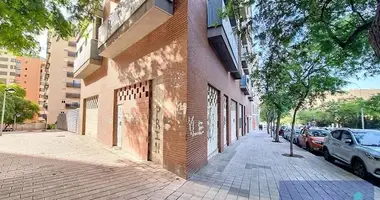 Commercial property 130 m² in Alicante, Spain