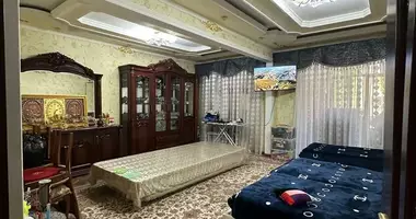 Квартира 5 комнат в Чирчик, Узбекистан