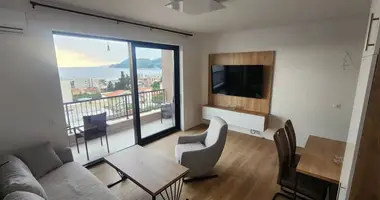 Apartamento 2 habitaciones en Dobra Voda, Montenegro