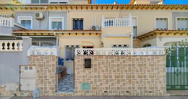 Townhouse 2 bedrooms in Torrevieja, Spain