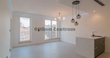 Apartamento 3 habitaciones en Budapest, Hungría