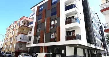 Apartamento 3 habitaciones en Muratpasa, Turquía