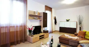 3 bedrooms in Griante, Italy