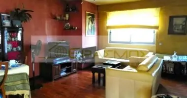 Cottage 4 bedrooms in Greece