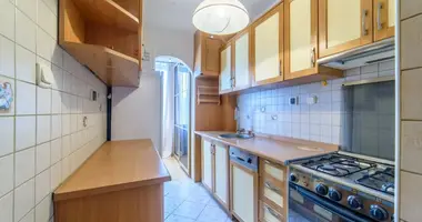 Квартира 3 комнаты в Варшава, Польша
