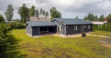 Haus 5 zimmer in Salaspils pagasts, Lettland