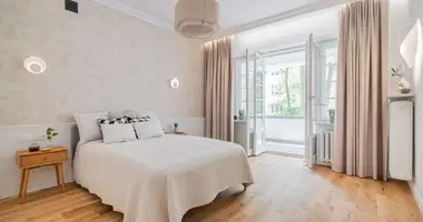 4 room apartment in Warsaw, Poland