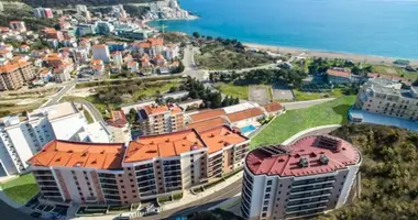 Wohnung 2 Schlafzimmer in Becici, Montenegro