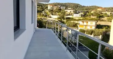 Casa 10 habitaciones en Bashkia Vlore, Albania