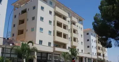 Bureau 423 m² dans Nicosie, Bases souveraines britanniques