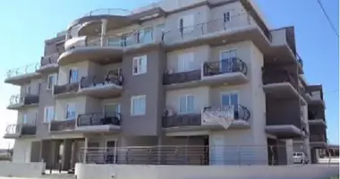 Nieruchomości inwestycyjne 879 m² w Lakatamia, Cyprus