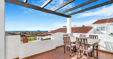 Penthouse 2 bedrooms in Bel Air, Spain