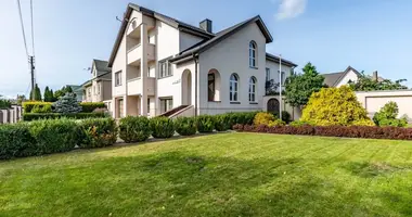 House with garage in Mazeikiai, Lithuania