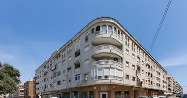 2 bedroom apartment in Torrevieja, Spain