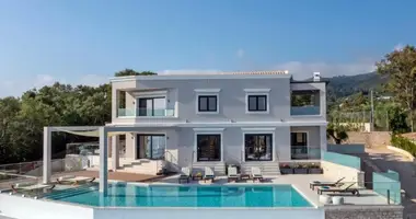 Villa 4 bedrooms in Kassiopi, Greece