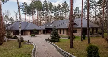 7 room house in gmina Nieporet, Poland