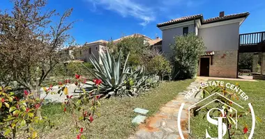 Villa  con Balcón, con Amueblado, con Aire acondicionado en Nea Fokea, Grecia