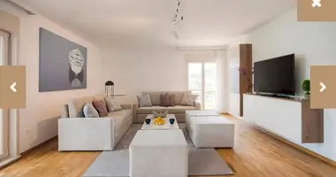 Wohnung 4 zimmer in Budva, Montenegro