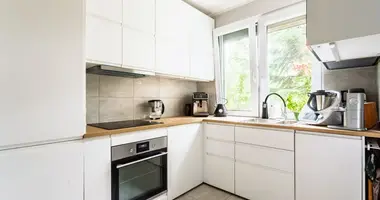 Apartamento 3 habitaciones en Varsovia, Polonia