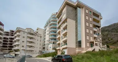 Кондо 2 комнаты в Бечичи, Черногория