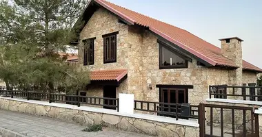 Dom 4 pokoi w Souni-Zanatzia, Cyprus